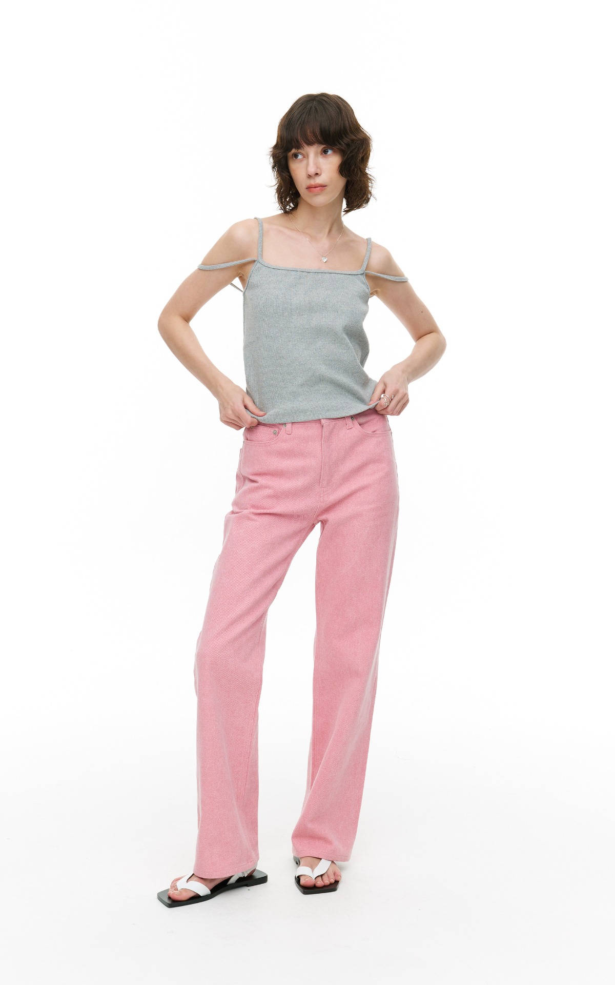 ESSENTIAL STRAIGHT JEANS_PINK