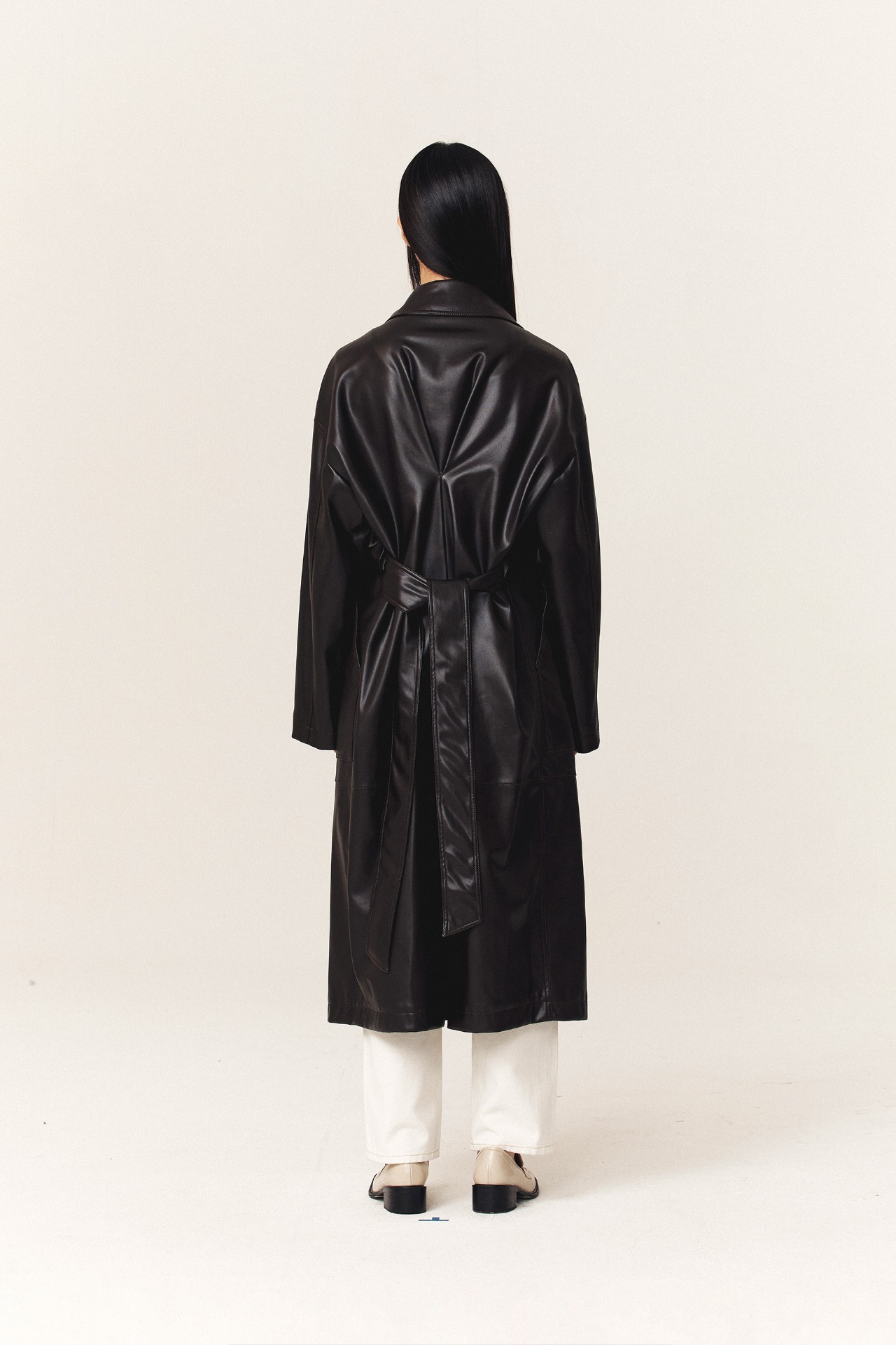 FAUX-LEATHER TRENCH COAT_DARK BROWN